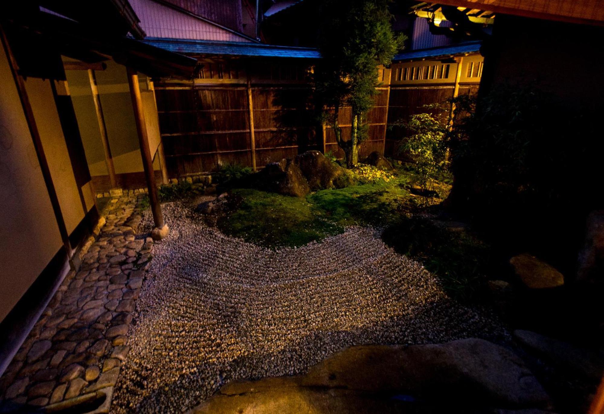 Sukiya-Zukuri Suehiro Villa ฮิดะ ภายนอก รูปภาพ